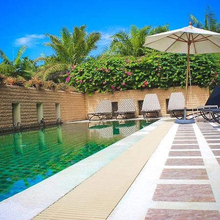 Royal Lee Resort And Spa Nai Yang Beach Exteriér fotografie