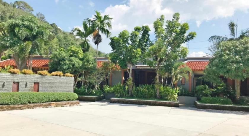 Royal Lee Resort And Spa Nai Yang Beach Exteriér fotografie