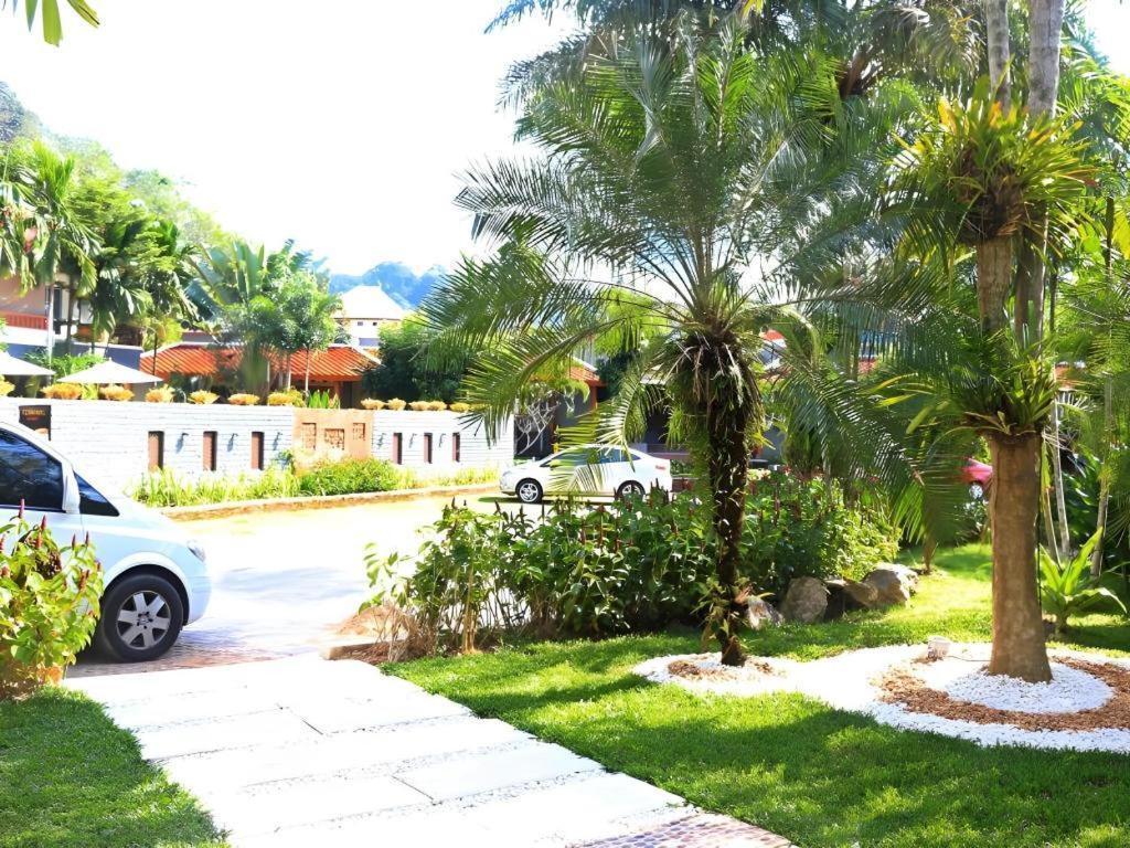 Royal Lee Resort And Spa Nai Yang Beach Exteriér fotografie