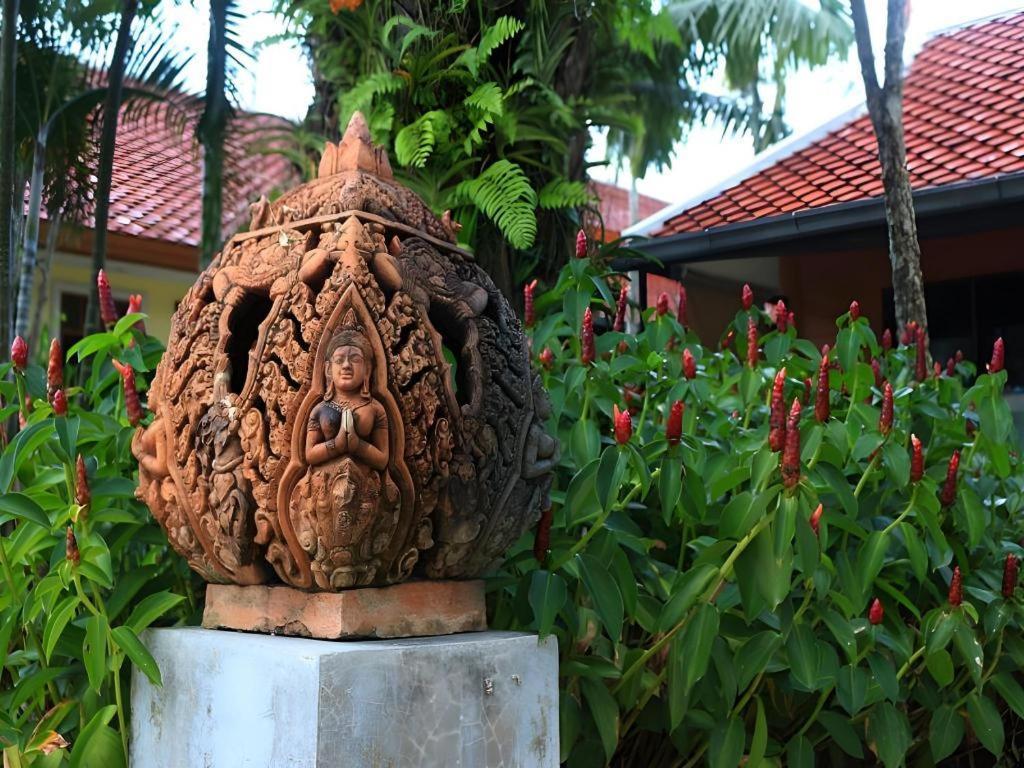 Royal Lee Resort And Spa Nai Yang Beach Exteriér fotografie