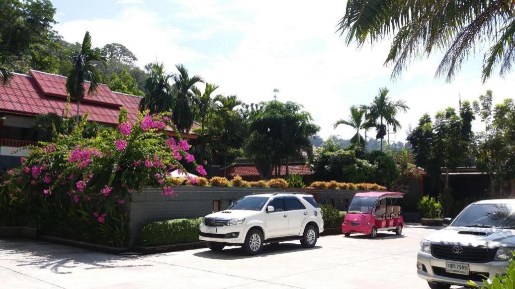 Royal Lee Resort And Spa Nai Yang Beach Exteriér fotografie