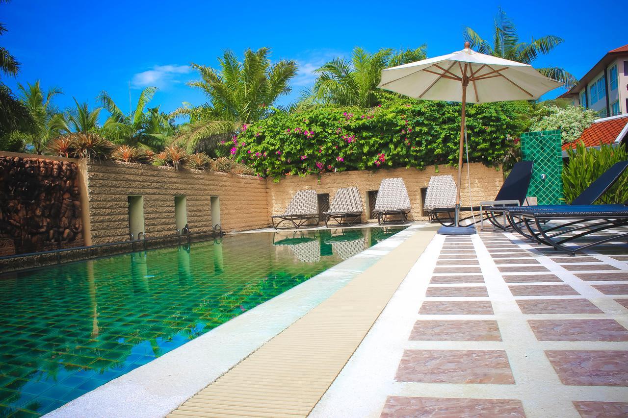 Royal Lee Resort And Spa Nai Yang Beach Exteriér fotografie